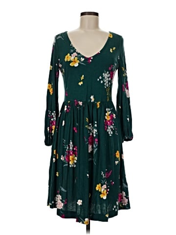 Old Navy Casual Dress (view 1)