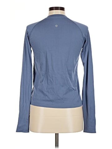Lululemon Athletica Long Sleeve T-Shirt (view 2)