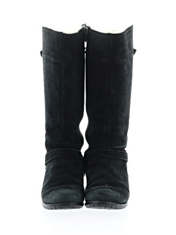 Ugg Boots (view 2)