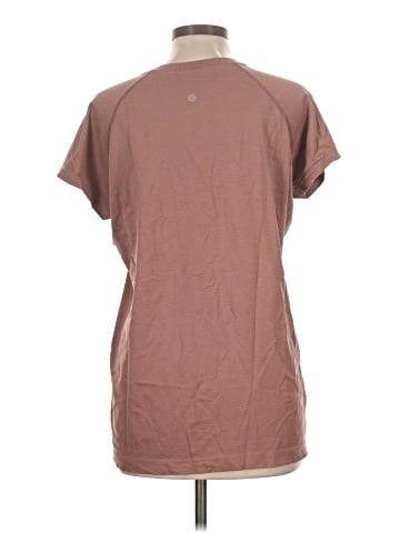 Lululemon Athletica Short Sleeve T-Shirt (view 2)