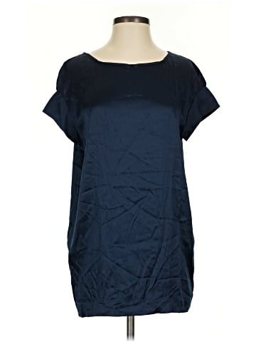 Vince. Short Sleeve T-Shirt (view 1)