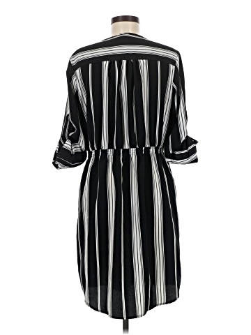 Mossimo Casual Dress (view 2)