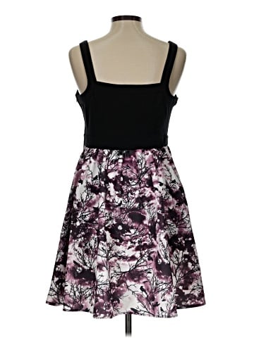 Hot Topic Cocktail Dress (view 2)
