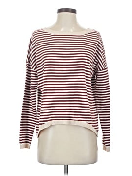 Dokotoo Pullover Sweater (view 1)