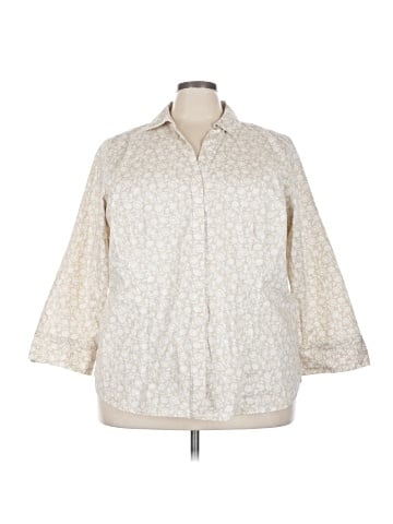 Croft & Barrow 3/4 Sleeve Button-Down Shirt (view 1)