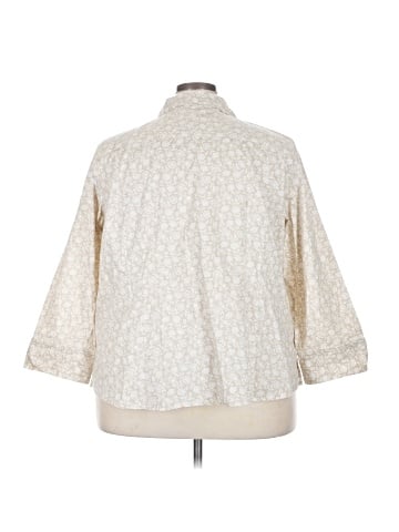 Croft & Barrow 3/4 Sleeve Button-Down Shirt (view 2)