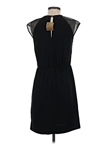 Banana Republic Casual Dress (view 2)