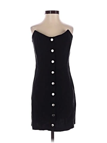 Urban Outfitters Casual Dress (view 1)
