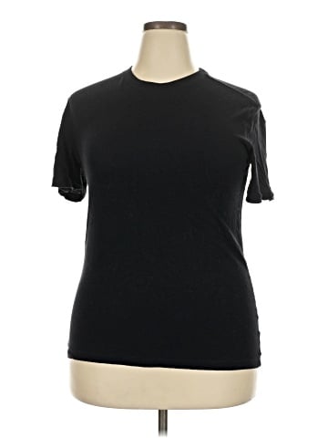 Old Navy Active T-Shirt (view 1)