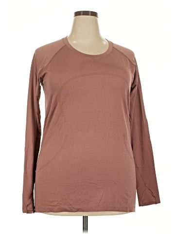 Lululemon Athletica Long Sleeve T-Shirt (view 1)