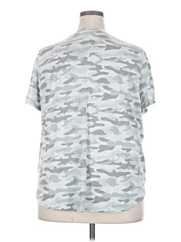 Maurices Short Sleeve T-Shirt (view 2)