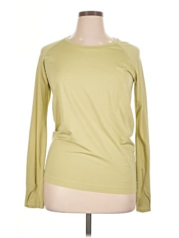 Lululemon Athletica Long Sleeve T-Shirt (view 1)