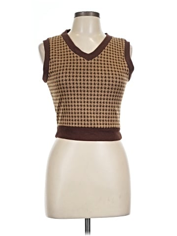 Popular 21 Tank Top (view 1)
