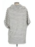 t.la Silver Poncho Size L - photo 2
