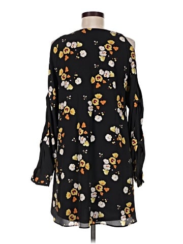 Trafaluc by Zara Casual Dress (view 2)