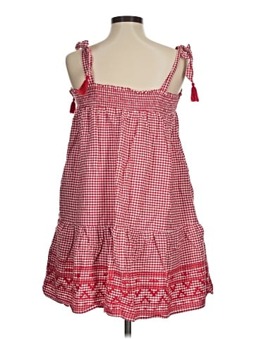 Old Navy Casual Dress (view 2)