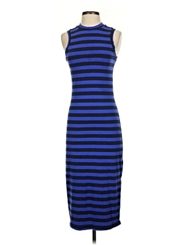 Old Navy Casual Dress (view 1)