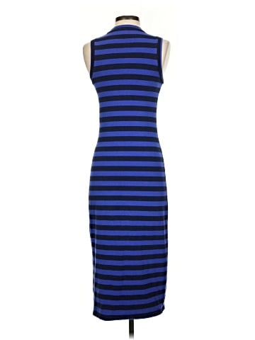 Old Navy Casual Dress (view 2)