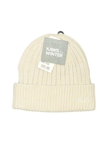 Uniqlo Beanie (view 1)