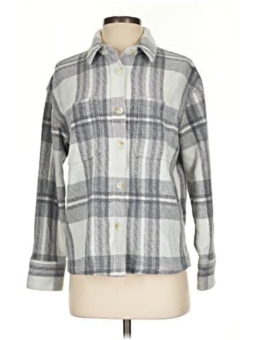 American Eagle Outfitters Long Sleeve Button-Down Shirt (view 1)