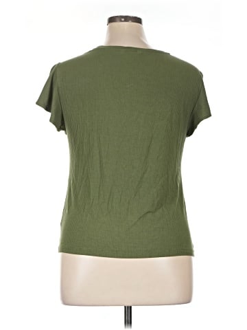 Time and Tru Short Sleeve Top (view 2)