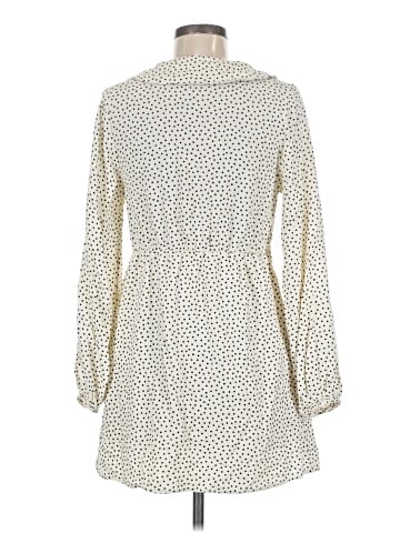 Old Navy Casual Dress (view 2)