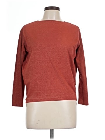 Lululemon Athletica 3/4 Sleeve T-Shirt (view 1)