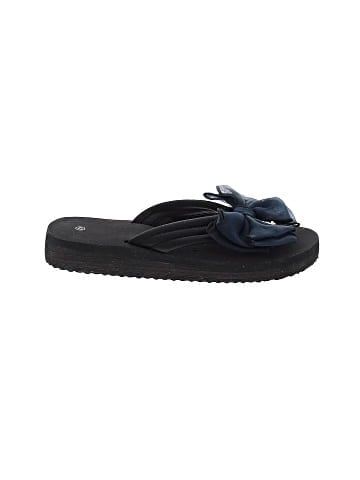 Unbranded Flip Flops (view 1)