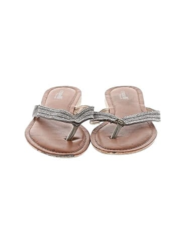 Capelli New York Flip Flops (view 2)