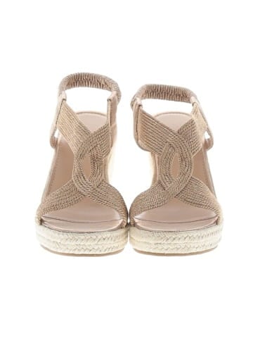 Unbranded Wedges (view 2)