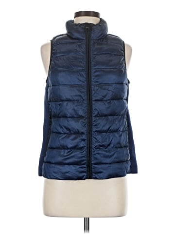 Gap Fit Vest (view 1)