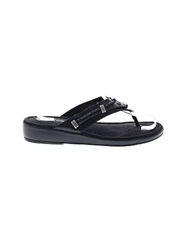 Minnetonka Flip Flops (view 1)