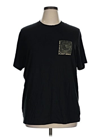 Old Navy Short Sleeve T-Shirt (view 1)