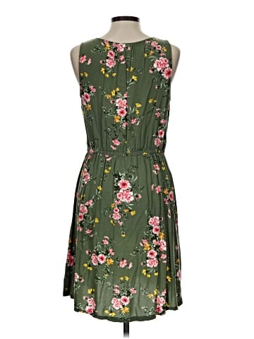Old Navy Casual Dress (view 2)