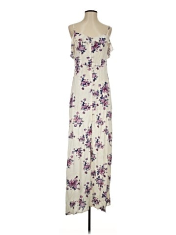 Xhilaration Casual Dress (view 1)