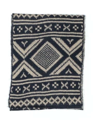 Unbranded Scarf (view 2)