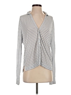 Love by Gap Long Sleeve Top (view 1)
