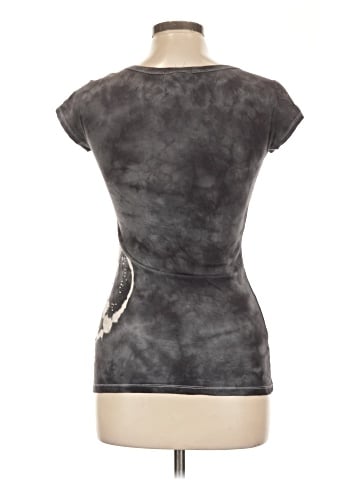 Romeo & Juliet Couture Short Sleeve T-Shirt (view 2)