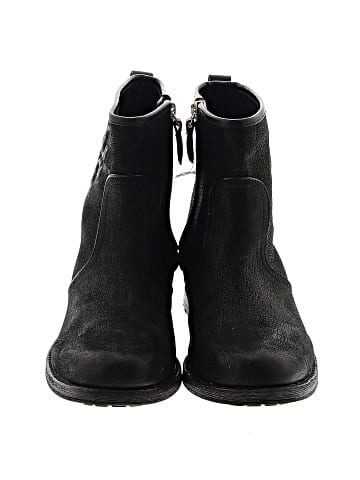 Tory Burch Ankle Boots (view 2)