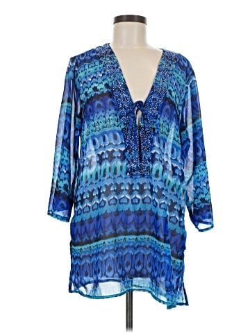 Raviya 3/4 Sleeve T-Shirt (view 1)