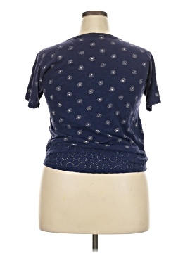 Old Navy Short Sleeve T-Shirt (view 2)
