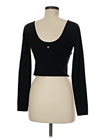 Lululemon Athletica Long Sleeve T-Shirt (view 2)