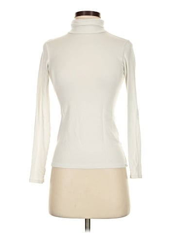 Uniqlo Turtleneck Sweater (view 1)