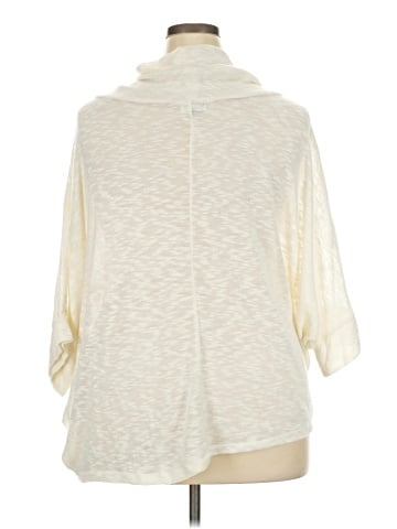 Old Navy Pullover Sweater (view 2)