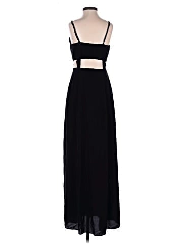 Pins and Needles Casual Dress (view 2)