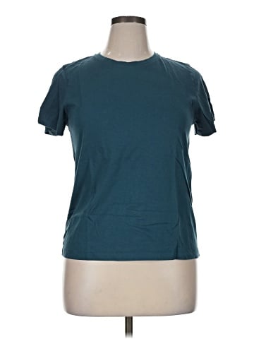 Uniqlo Short Sleeve T-Shirt (view 1)