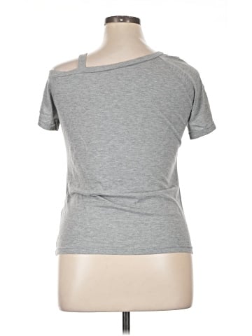Shein Short Sleeve T-Shirt (view 2)
