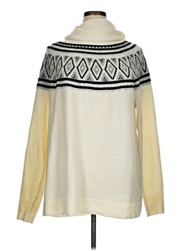 Old Navy Pullover Sweater (view 1)