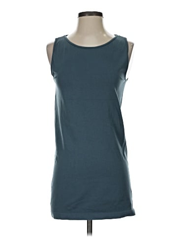 Skinny Tee Sleeveless T-Shirt (view 1)