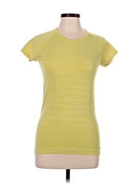 Lululemon Athletica Short Sleeve T-Shirt (view 1)